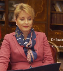 Dr. Pacsay-Tomassich Orsolya: „Aki hazáját tetterősen szereti, teljesíti kötelességét a földön”