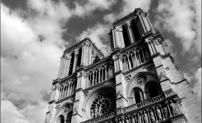 A katolikus anyaszentegyház nem nézné tétlenül a Notre-Dame felújítását