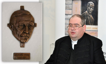 Posztumusz Esterházy János Emlékérmet adományoznak Karaffa János atyának