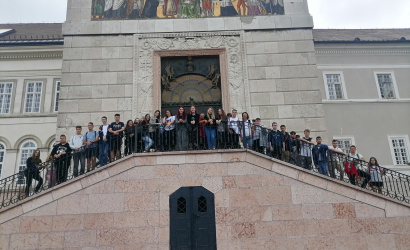 Középiskolások zarándoklata Pannonhalmára