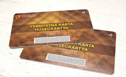 Kézbesítik a hűségkártyát – ha Ön még nem kapott, a városi hivatalban átveheti