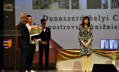 Dunaszerdahely Város Polgármesterének Díja a Csallóközi Könyvtárnak