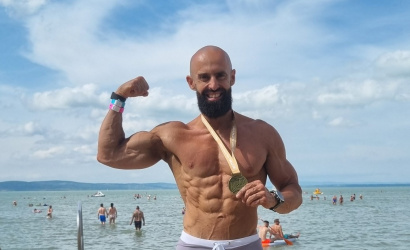 Edzőként is példát mutatott – Lengyel Ákos aranykategóriás lett a Muscle Beachen