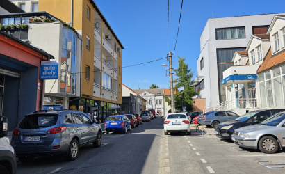 Útlezárás a Bacsák utcában