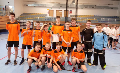 Somorjai győzelem, a Vámbéry második lett a fiúk járási floorball döntőjén