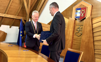 Testvérvárosi szerződést írt alá Dunaszerdahely és Zalaegereszeg