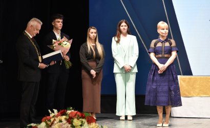 Dunaszerdahely Város Polgármester Díját kapta a Mačičky Polgári Társulás és vezetője, Péntek Miriam