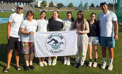 Szombaton úszómaratont szervez, az elmúlt hétvégén atletizált a TopRunDS