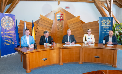 A város szerződést kötött a „Dunaszerdahely Város Bora 2026” díjazott borászataival