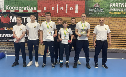 Két arany Brnóból, öt érem Győrből – remekeltek fiatal birkózóink