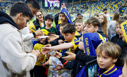 Közös szurkolás, közös élmények a MOL Arénában
