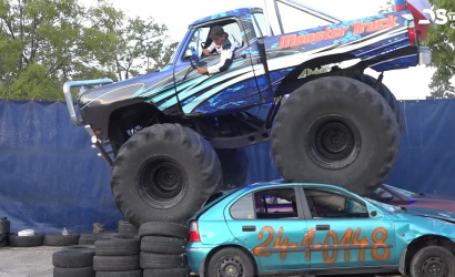 Embedded thumbnail for Három napon keresztül látványos Monster Truck Show helyszíne volt a város