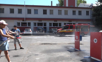 Embedded thumbnail for Kukkónia-tábor és pódiumON kreatív tábor – újabb nyári táborokban jártunk