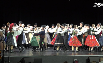 Embedded thumbnail for A Csallóközi Táncegyüttes éves munkájának gyümölcsét mutatta be