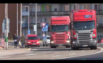 Embedded thumbnail for Dunaszerdahely központjából kitiltották a kamionokat