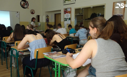 Embedded thumbnail for Nagyszombat megye további férőhelyeket finanszíroz két dunaszerdahelyi középiskolában