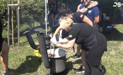Embedded thumbnail for Jó hangulatú volt a hagyományos sikabonyi főzőverseny