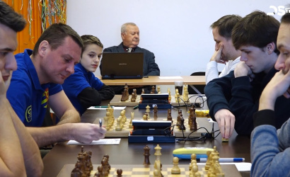 Embedded thumbnail for A bajnoki címért küzd az újabb két mérkőzést játszó dunaszerdahelyi sakkcsapat