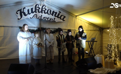 Embedded thumbnail for Az ünnepvárás hangulata hatja át a mindennapokat