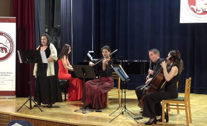 Embedded thumbnail for Öt koncertet és egy képzőművészeti kiállítást kínál a zenei napok