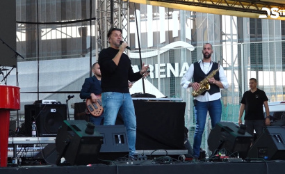 Embedded thumbnail for Visszatekintés a vásár kulturális műsorára hét fellépővel