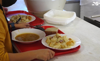 Embedded thumbnail for Vita az iskolai ételek minőségével kapcsolatban