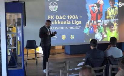 Embedded thumbnail for A konferencia új ismereteket és inspirációt nyújtott a futballtehetségek fejlesztéséhez