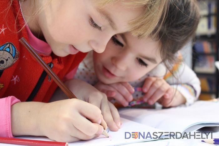 Jobb odafigyelni – idén a beíratásokra kevesebb mint egy hét jut
