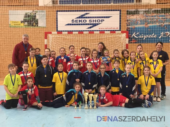 A fiatal kézisek ismét nem unatkoztak