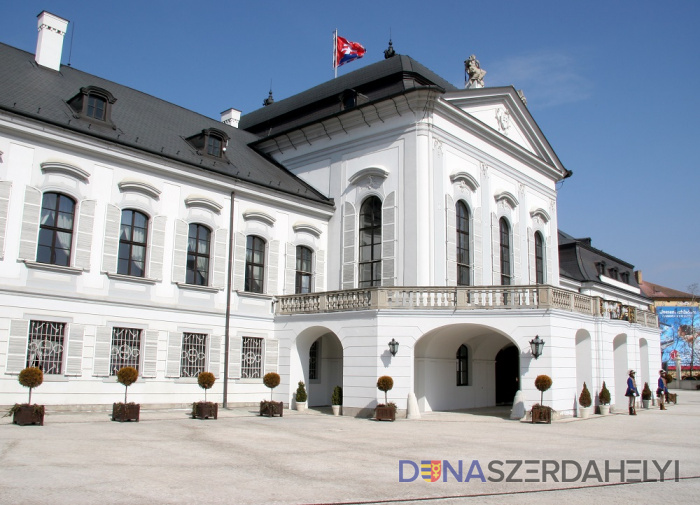 Fotó: prezident.sk Kerekasztal: Az elnökválasztás társadalmunk tükörképe