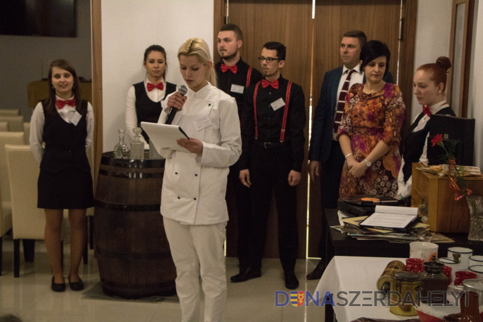 Retró est – hotelakadémiások gyakorlati érettségi vizsgája