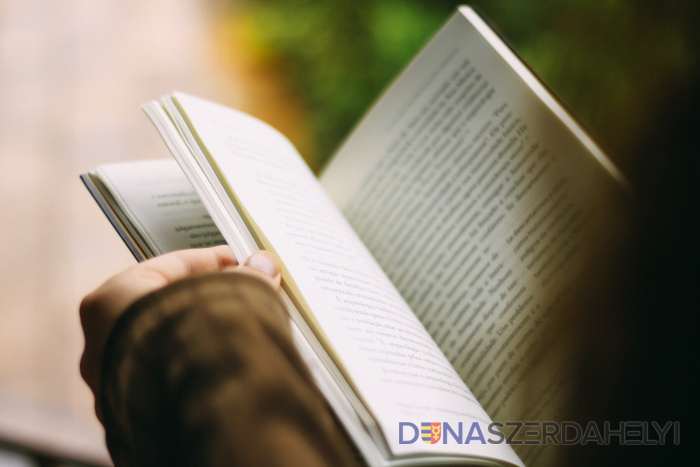Beszéljünk róla! Isten – Isten?