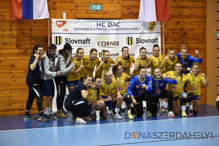 Nagy Gyula felvételei Győzelem: HC DAC–Eperjes: 29-28 (15-14)