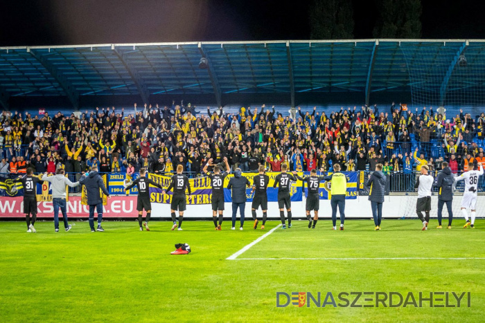 Szenice-DAC: Szurkolói utazás és jegyinfó
