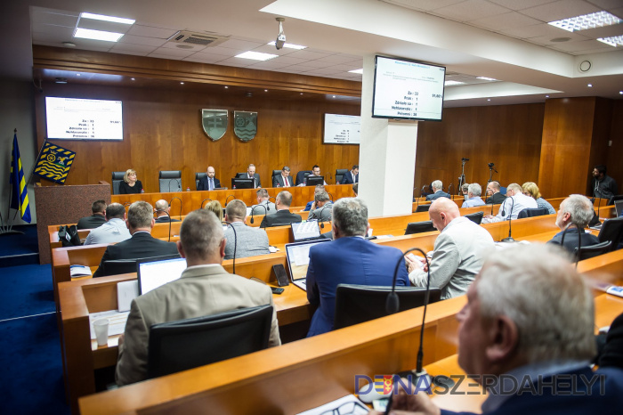 Fotó: ttsk Nagyszombat megye a válság miatt módosította idei költségvetését