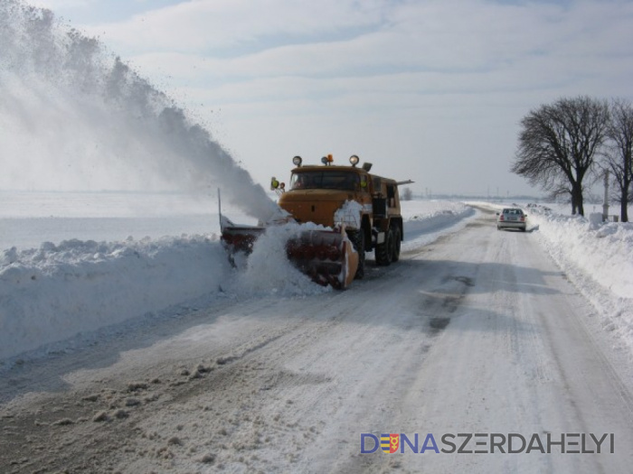 Fotó: TTSK Nagyszombat megye folytatja a kiírt pályázatot az útszóró gépekre