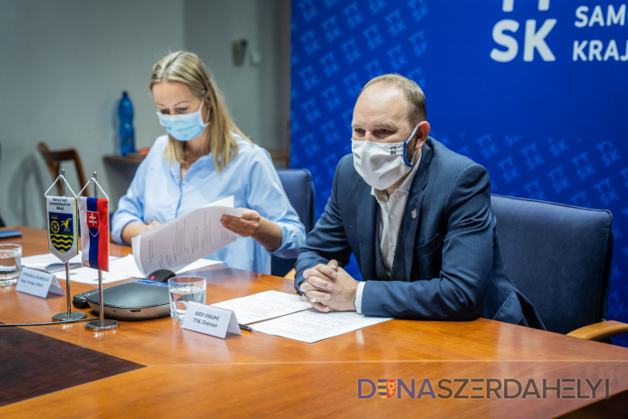 Fotó: ttsk Nagyszombat megye elnöke az alsó-ausztriai kollégájával tárgyalt