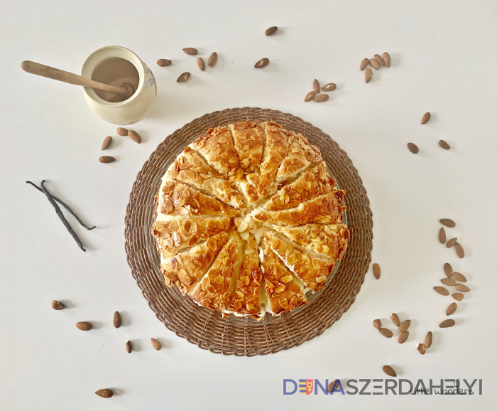 Fotó: Szabó B. Csilla Méhcsípés torta (Bienenstich)