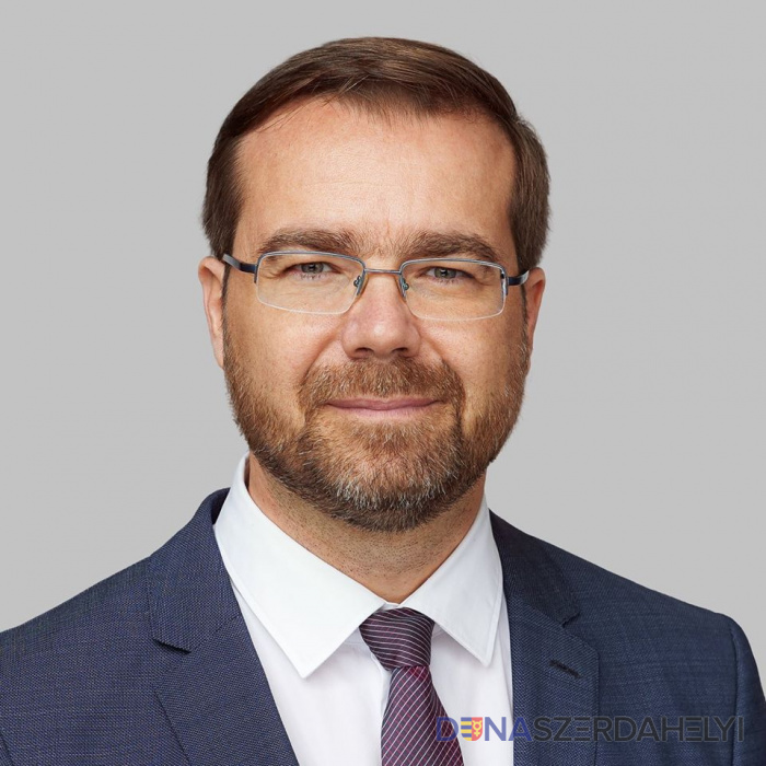 Fotó: Facebook/ Marek Krajčí Krajčí megjutalmazná azokat az orvosokat, akik dolgoztak a járvány idején