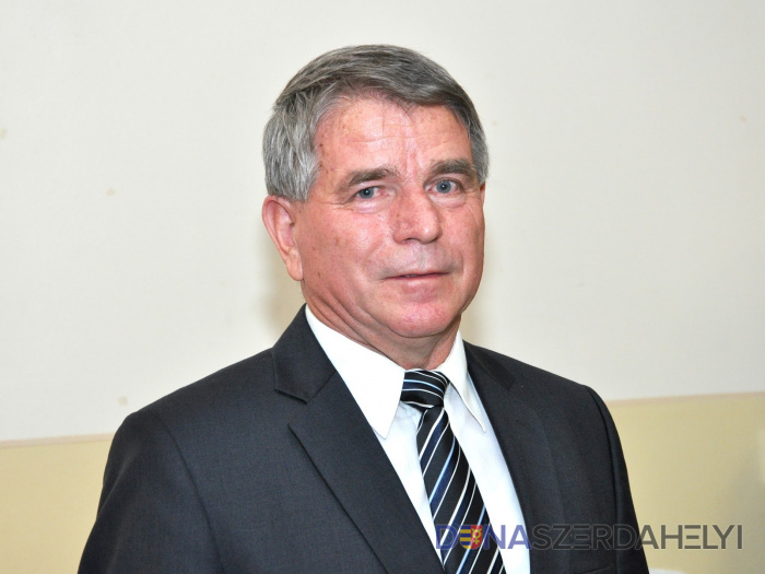Simon Ferenc, a Sikabony Polgári Társulás elnöke (Nagy Attila felvétele) Legkorábban ősztől indul be a sikabonyi közösségi élet