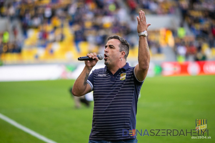 forrás: dac1904.sk Kovács Koppány: Nagyon sok énekes álma a MOL Arénában előadni a Nélküledet
