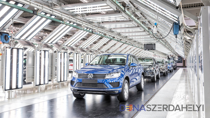 Forrás: vw.sk A Volkswagen Slovakia további napokkal meghosszabbítja a gyártás leállítását
