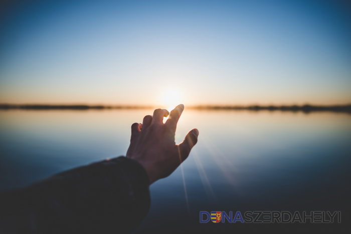 Illusztrációs felvétel (unsplash) Isten kezei