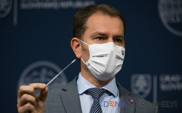 Fotó: ma7.sk/TASR Igor Matovič: a kijárási korlátozások alatt a temetőkbe sem szabad ellátogatni