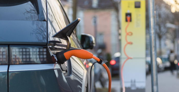 Folyamatosan nő az elektromos autótöltők száma Szlovákiában