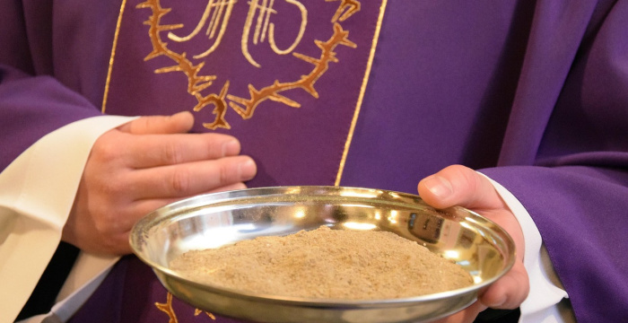 Holnap hamvazószerda – kezdetét veszi a nagyböjt