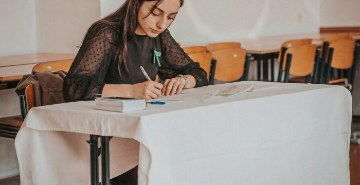 Nagyszombat megyében több mint háromezer diák tesz írásbeli érettségi vizsgát