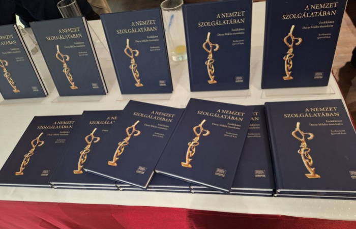 A nemzet szolgálatában – Emlékkötet Duray Miklós tiszteletére