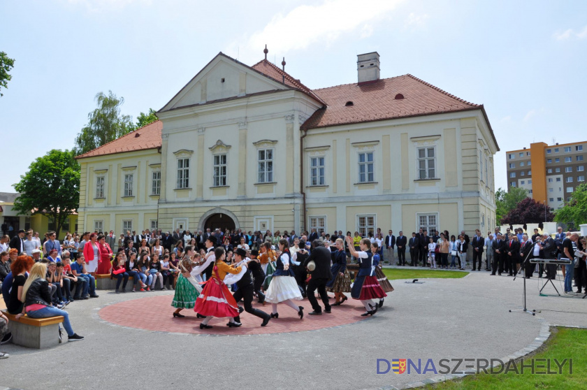 Három dunaszerdahelyi kulturális intézmény igazgatójáról is döntöttek