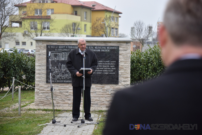 A Felvidékről kitelepített magyarokra emlékeztek